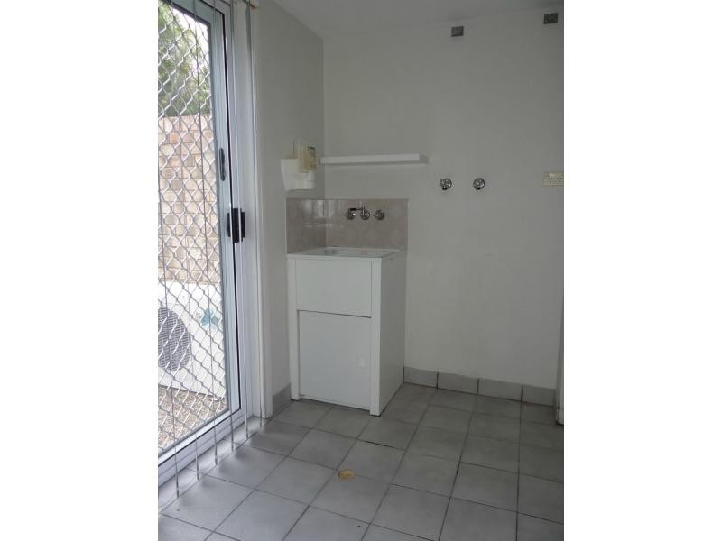 16/42-46 Murev Way, Carrara QLD 4211