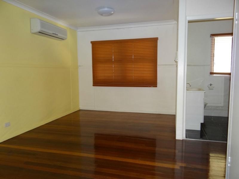 13 Boonery Street, Blackwater QLD 4717