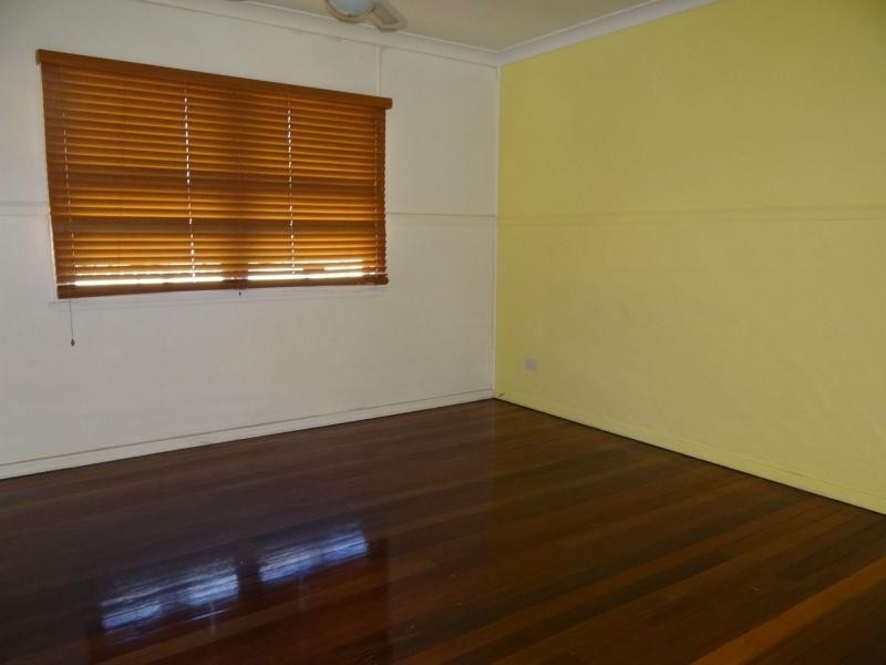13 Boonery Street, Blackwater QLD 4717