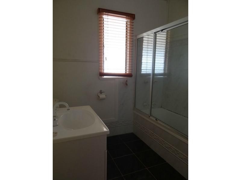 13 Boonery Street, Blackwater QLD 4717