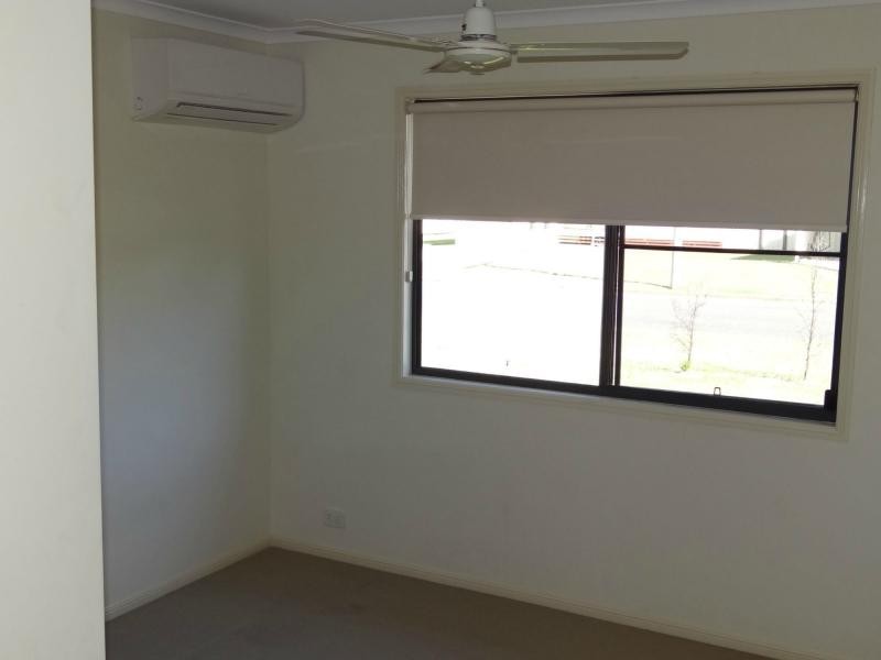 10 Boonery Street, Blackwater QLD 4717