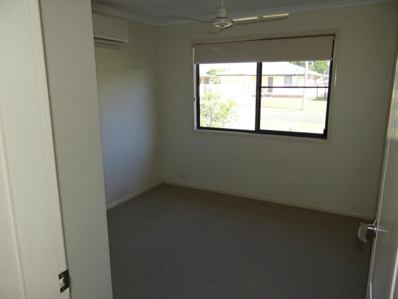 10 Boonery Street, Blackwater QLD 4717