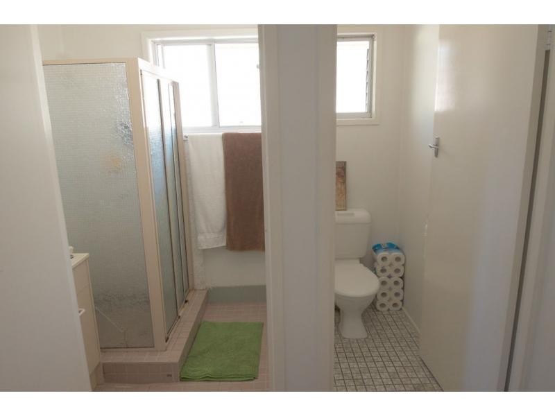 Unit 1/13 Awoonga Avenue, Burleigh Heads QLD 4220