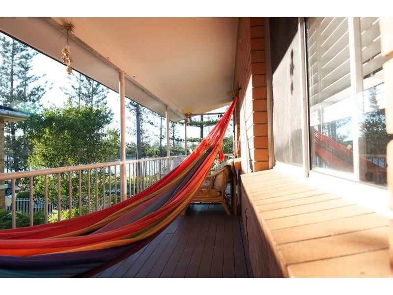 Unit 1/13 Awoonga Avenue, Burleigh Heads QLD 4220