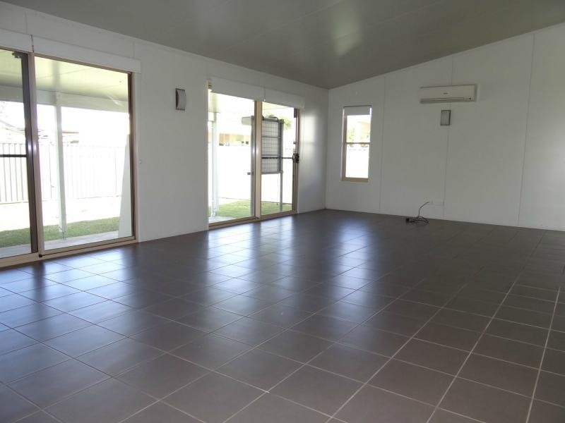 12 Summer Red Court, Blackwater QLD 4717