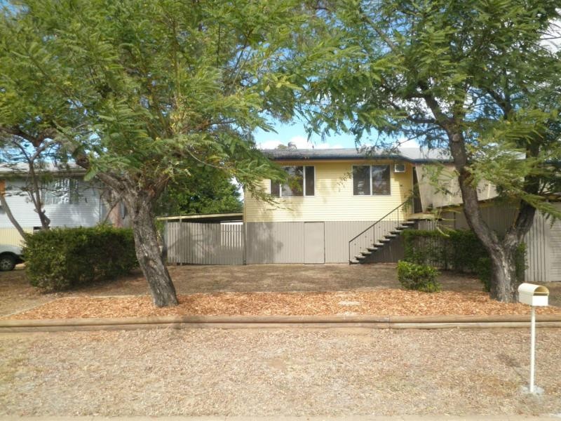 3 Kurrajong Street, Blackwater QLD 4717