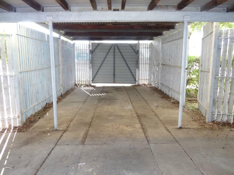 3 Kurrajong Street, Blackwater QLD 4717