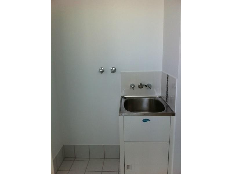 11B Columba Street, Blackwater QLD 4717