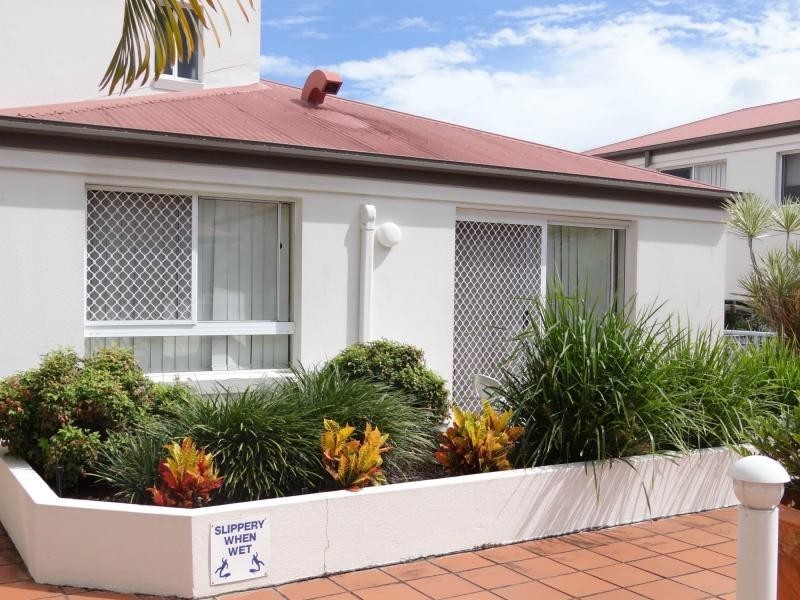 Unit 21/18 Lloyd Street, Southport QLD 4215