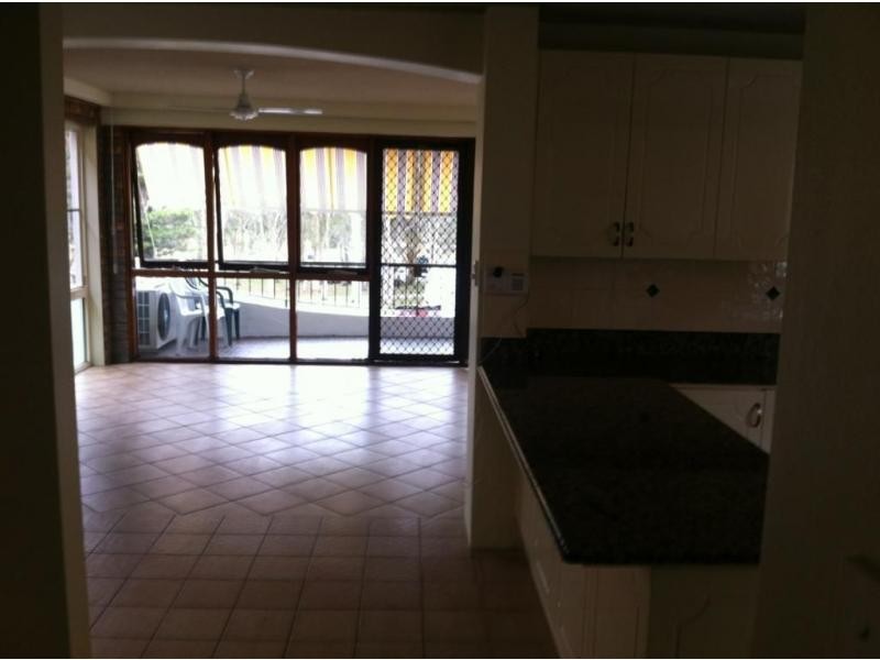 1/53 Hayle Street, Burleigh Heads QLD 4220