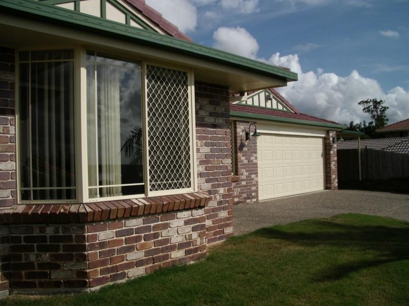 43 Gippsland Drive, The Shores, Helensvale QLD 4212