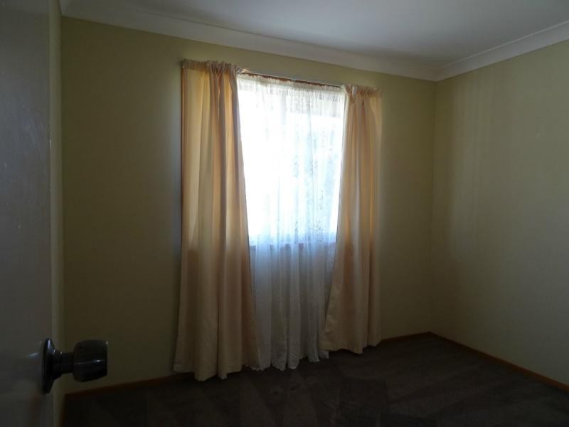 135 Kumbari Avenue, Labrador QLD 4215