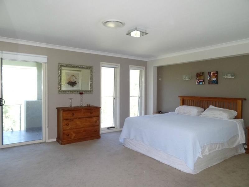 33 York Creek Crescent, The Observatory, Reedy Creek QLD 4227