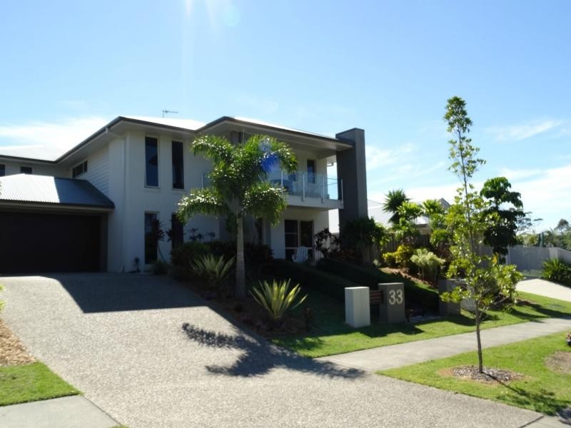 33 York Creek Crescent, The Observatory, Reedy Creek QLD 4227