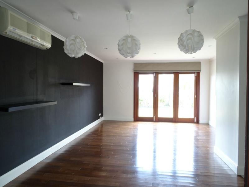 17 Razorbill Street, Burleigh Waters QLD 4220