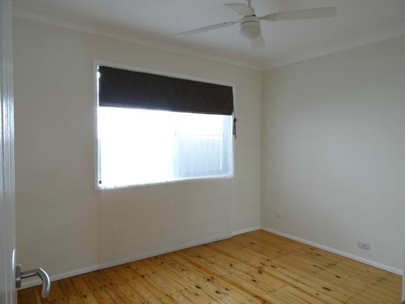 21 Clinton Avenue, Burleigh Waters QLD 4220