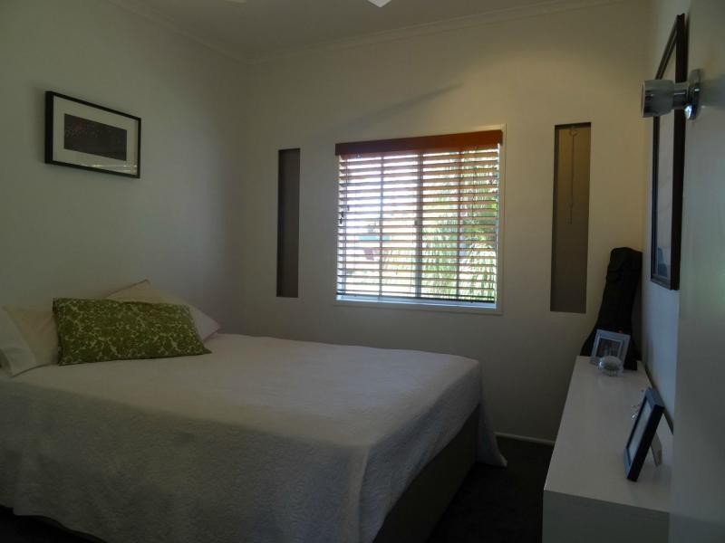 2 Ibis Parade, Jacobs Well QLD 4208