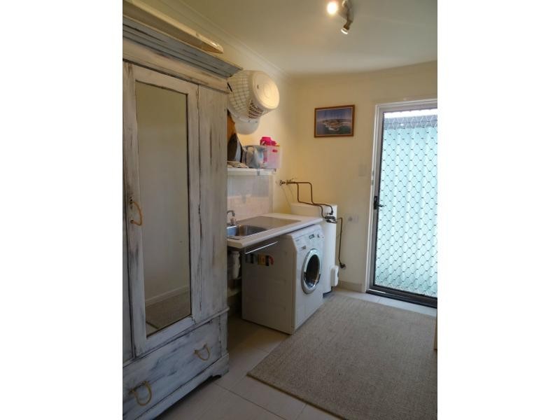 2 Ibis Parade, Jacobs Well QLD 4208