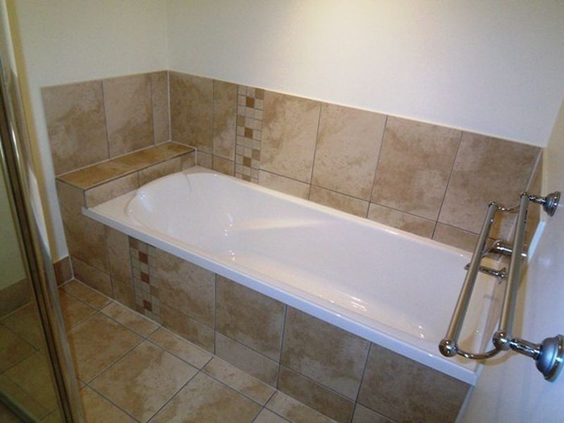 Duplex 2/15a Wyndham Street, Southport QLD 4215