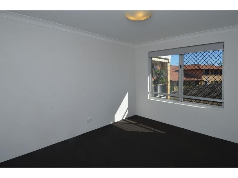 Unit 8/8 Nyrang Avenue, Palm Beach QLD 4221