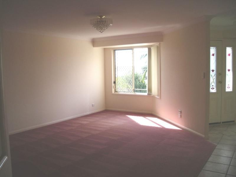 43 Gippsland Drive, The Shores, Helensvale QLD 4212