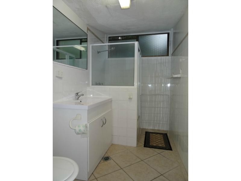 Unit 5/26 Remembrance Drive, Surfers Paradise QLD 4217