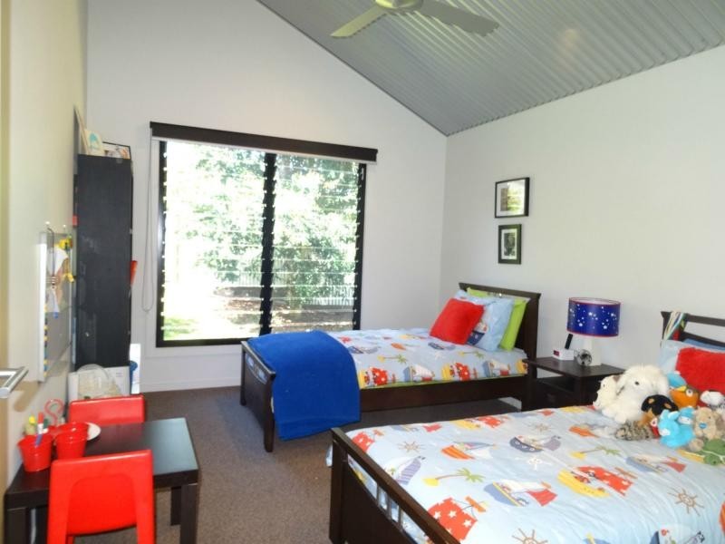 2 STOCKYARD Court, Tallebudgera QLD 4228
