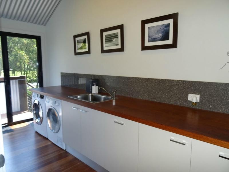 2 STOCKYARD Court, Tallebudgera QLD 4228