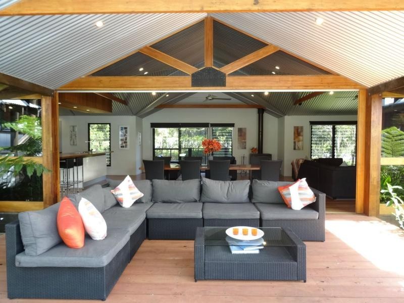 2 STOCKYARD Court, Tallebudgera QLD 4228