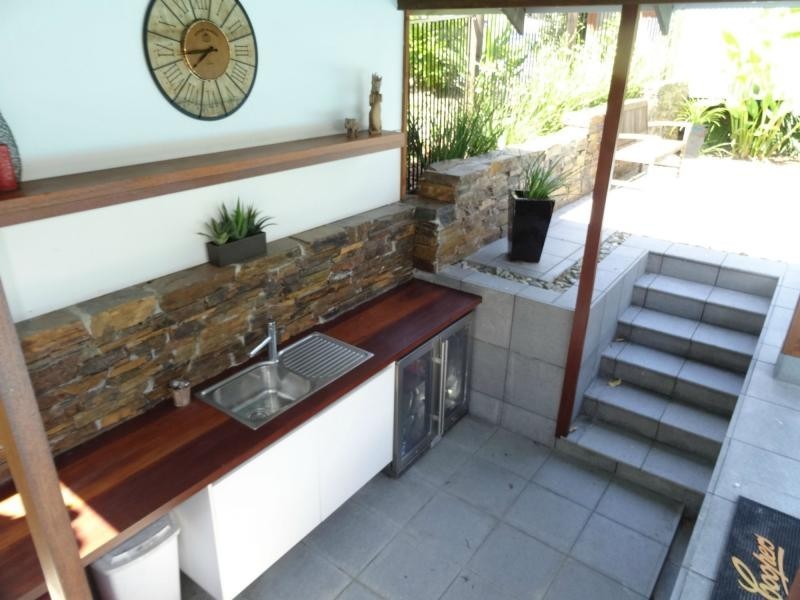 2 STOCKYARD Court, Tallebudgera QLD 4228