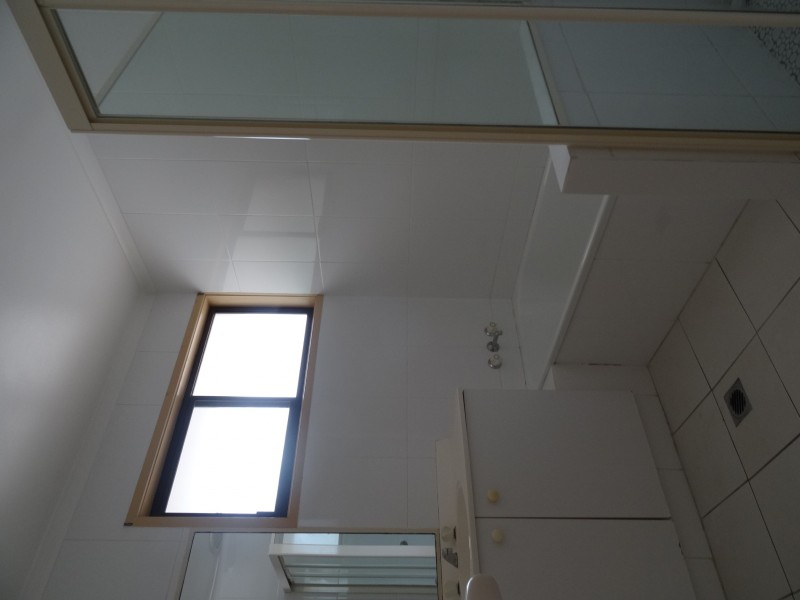 4 Yalgoo Ct, Mermaid Waters QLD 4218