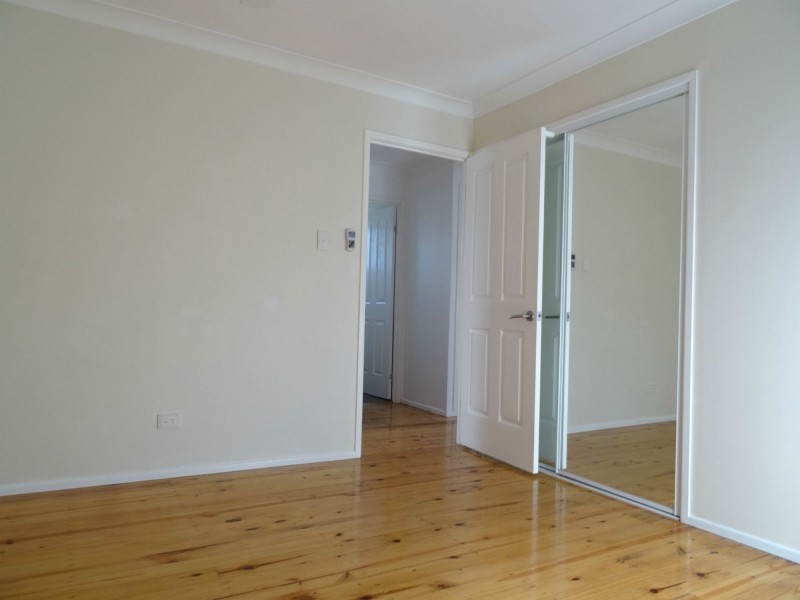 1/21 Clinton Avenue, Burleigh Waters QLD 4220