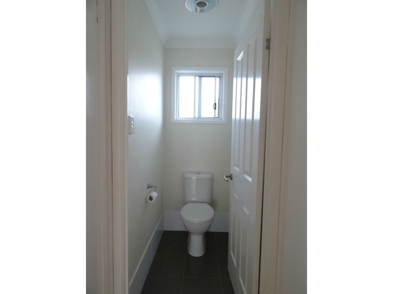 1/21 Clinton Avenue, Burleigh Waters QLD 4220