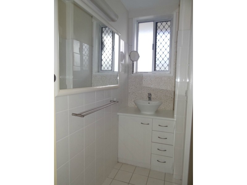 11/1740 Gold Coast Highway, Burleigh Heads QLD 4220