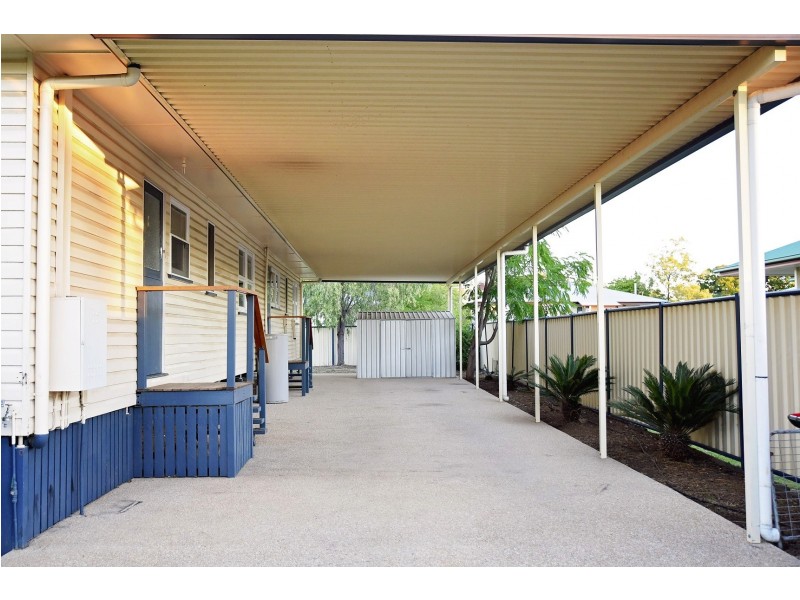 13 Boonery Street, Blackwater QLD 4717