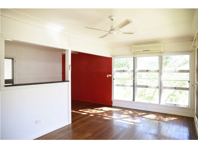 13 Boonery Street, Blackwater QLD 4717