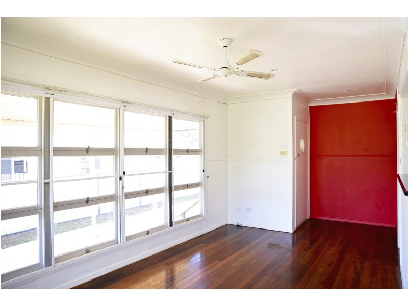 13 Boonery Street, Blackwater QLD 4717