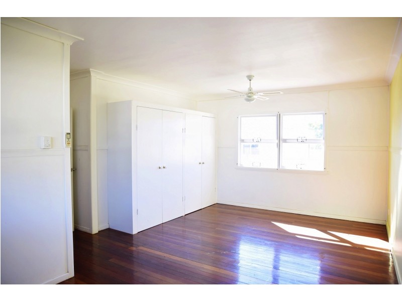 13 Boonery Street, Blackwater QLD 4717