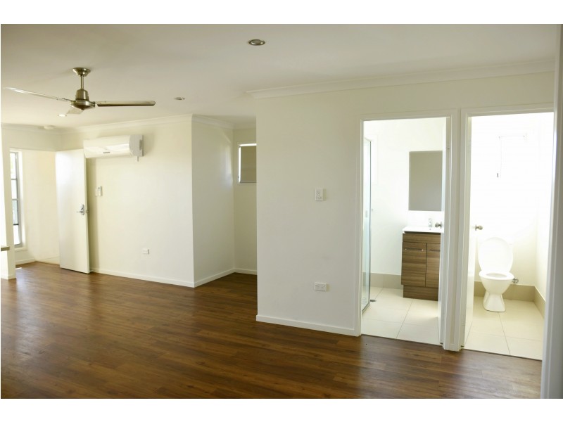 4/17 Sandalwood St, Blackwater QLD 4717