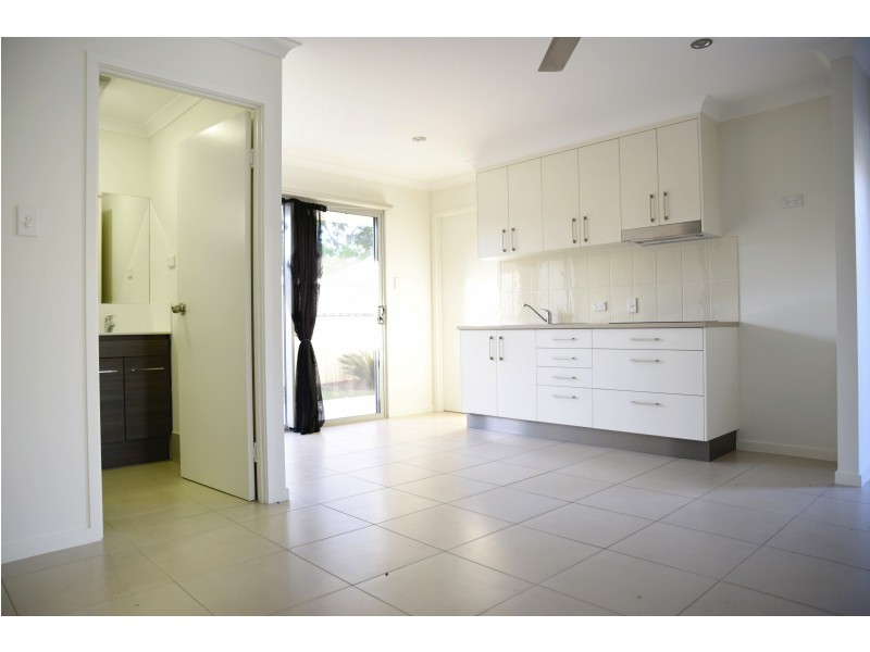 4/17 Sandalwood St, Blackwater QLD 4717