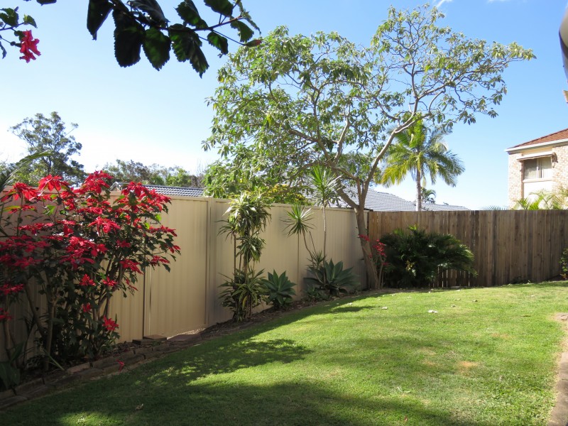 33 Banff Ct, Robina QLD 4226