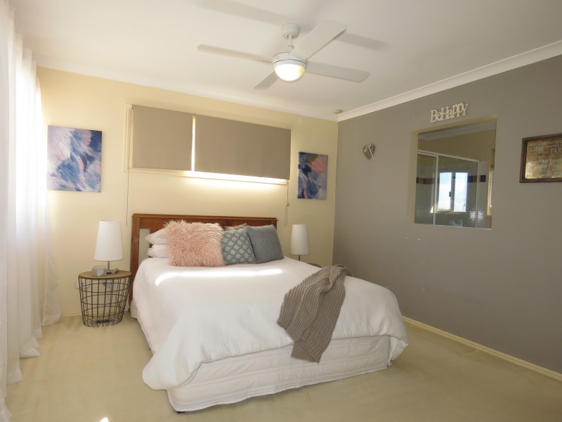 37 Lindfield St, Parkinson QLD 4115