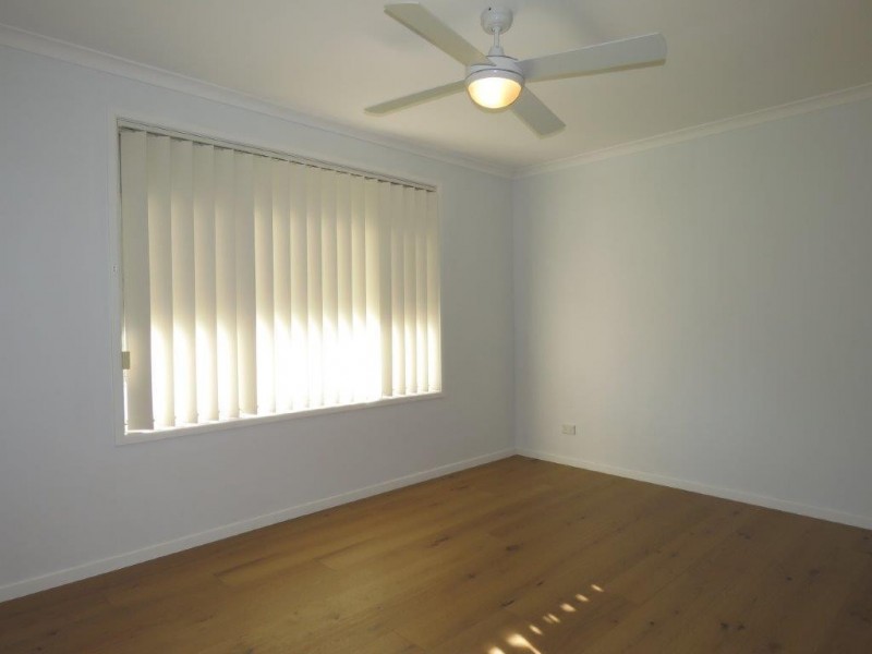 18 Eagle Ave, Burleigh Waters QLD 4220
