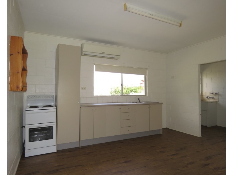 5/22 Wilga St, Blackwater QLD 4717