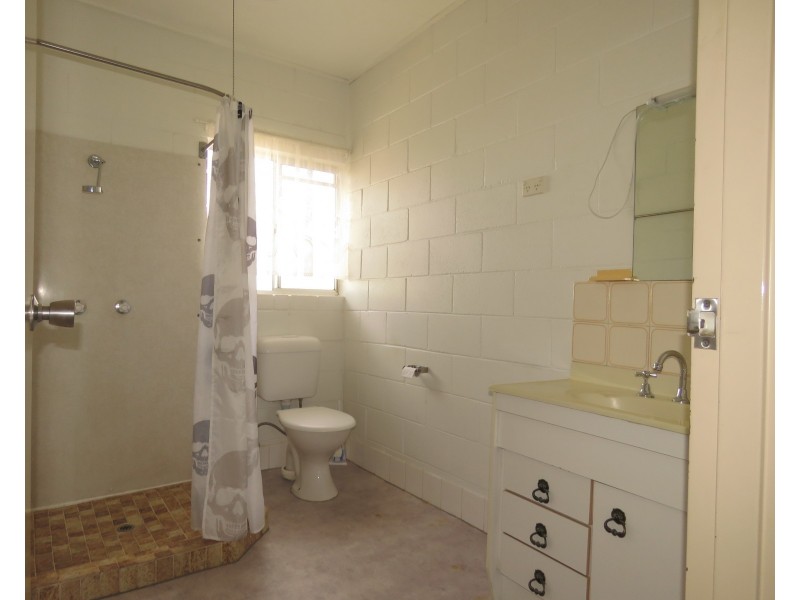 5/22 Wilga St, Blackwater QLD 4717