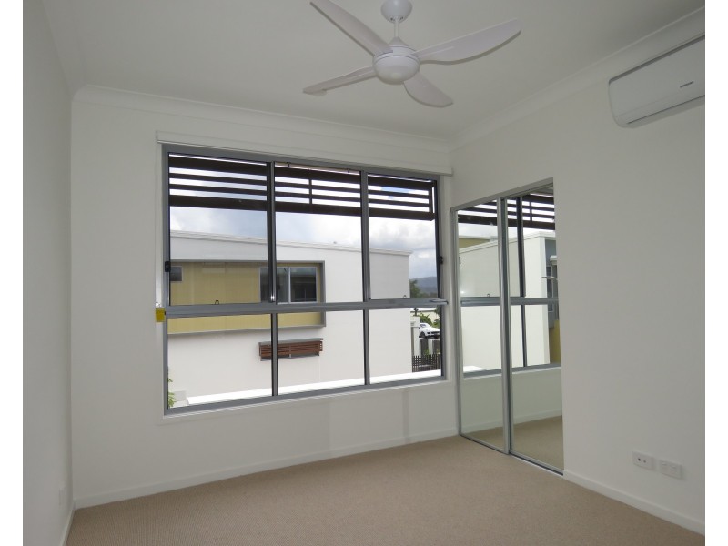 3400 Panorama Drive, Carrara QLD 4211