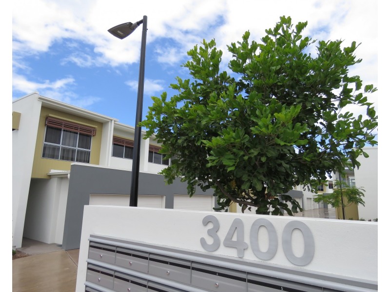 3400 Panorama Drive, Carrara QLD 4211