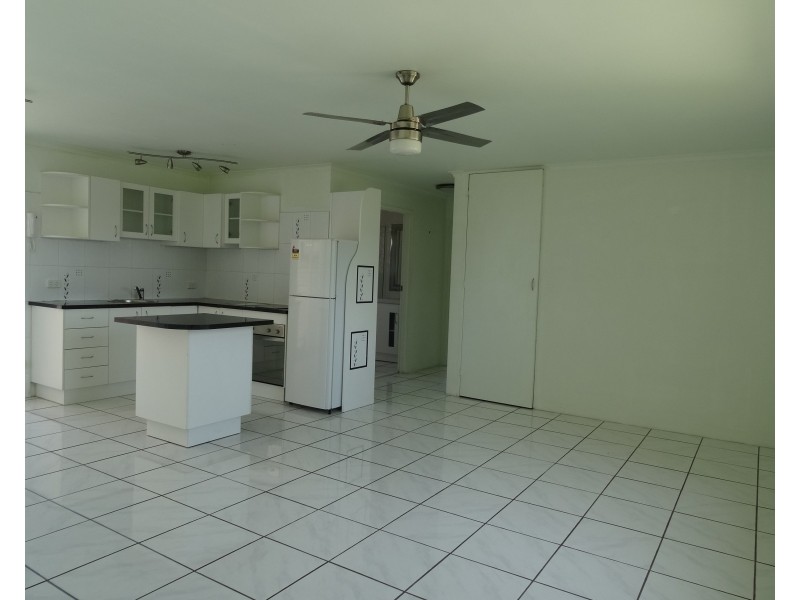 7/61 Frank St, Labrador QLD 4215