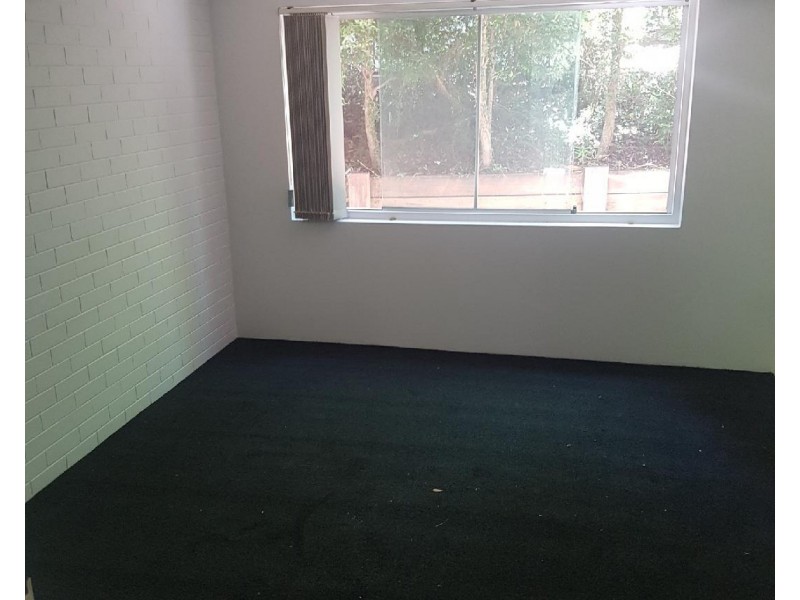 2/33 Highview Tce, St Lucia QLD 4067