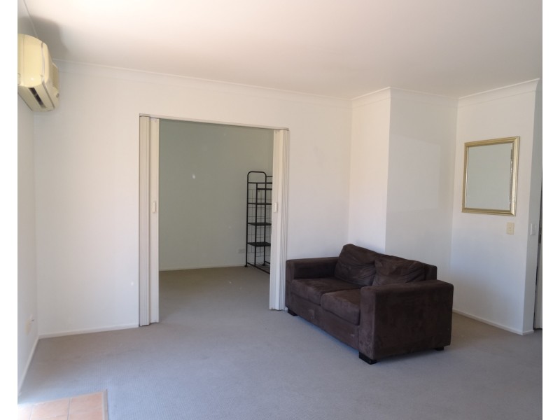 21, Lot 1/16-18 Lloyd Street, Southport QLD 4215